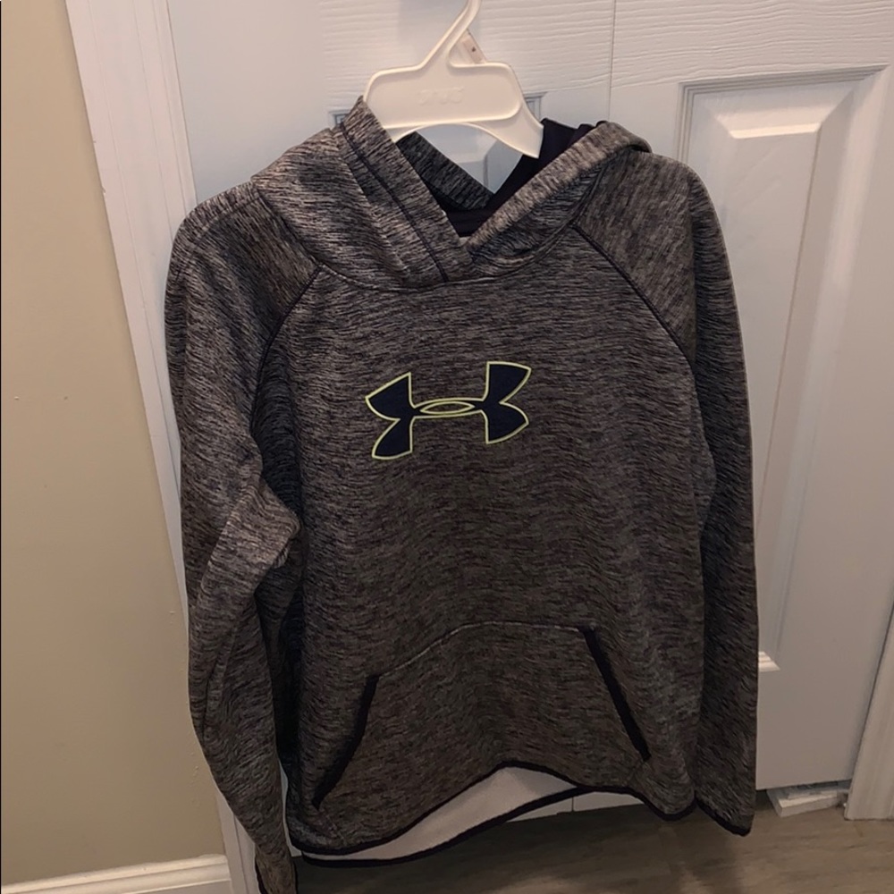 Under Armour Sweatshirt
